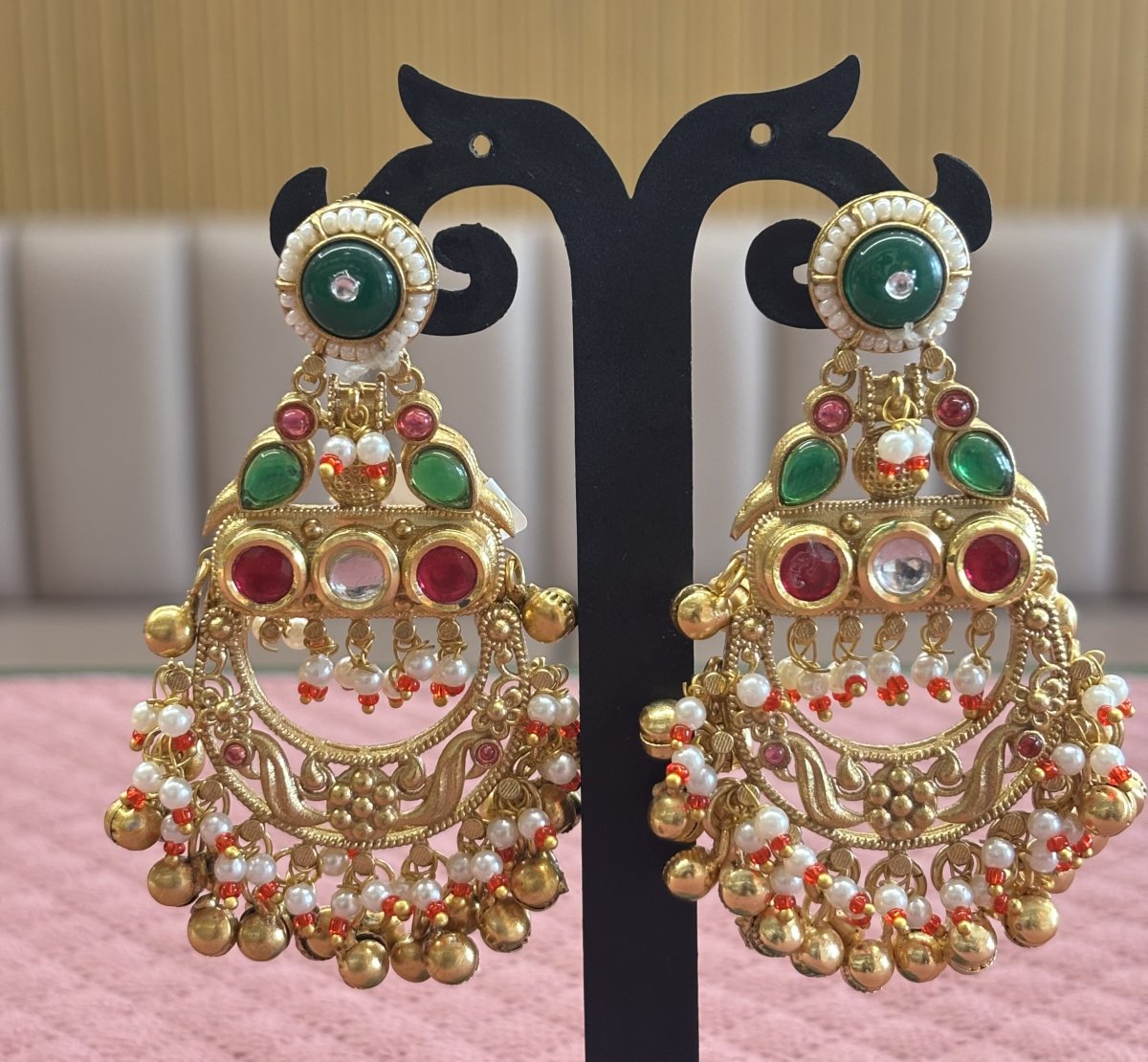 KASHMIRI